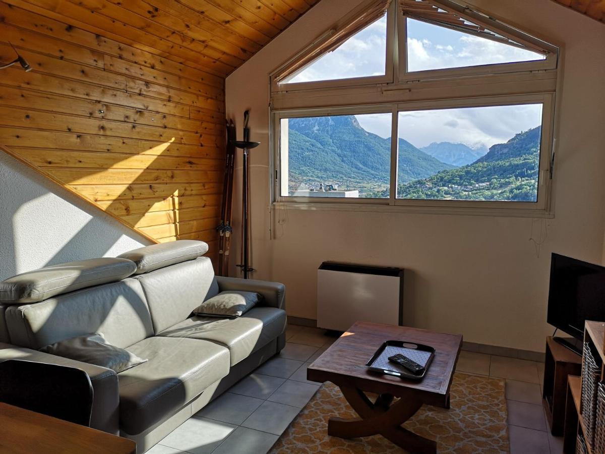 Agreable T3 Mezzanine Jusqu'A 5 Personnes Appartement Briançon Buitenkant foto