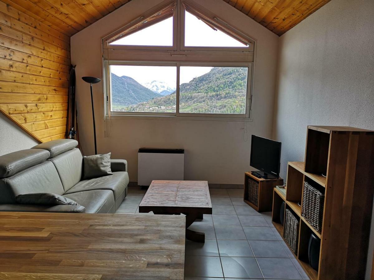 Agreable T3 Mezzanine Jusqu'A 5 Personnes Appartement Briançon Buitenkant foto