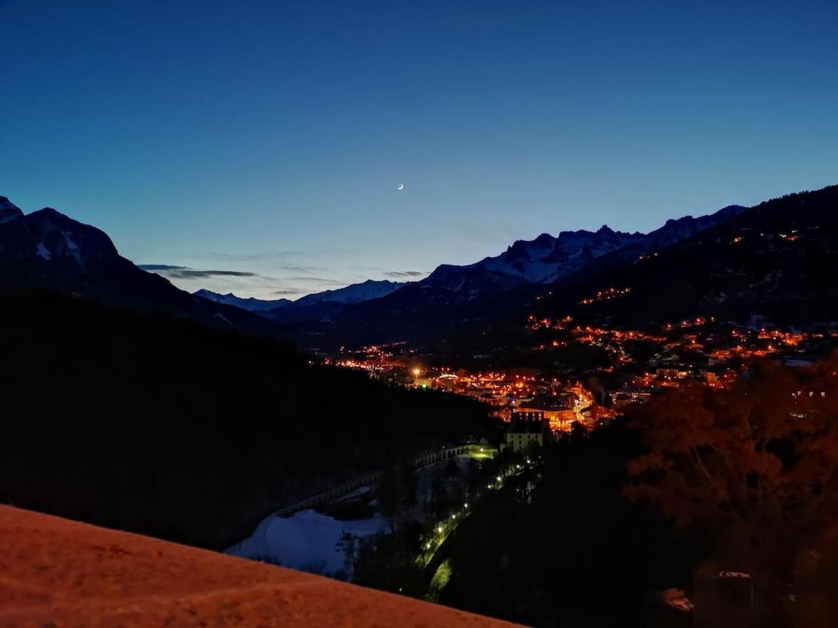 Agreable T3 Mezzanine Jusqu'A 5 Personnes Appartement Briançon Buitenkant foto